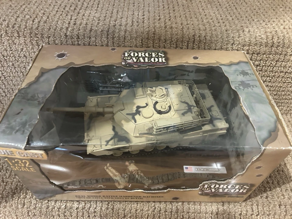 Unimax Forces of Valor 1:32 U.S. M1A1 Abrams Tank 24th Inf. Kuwait 1991 No 90305 - Image 2 of 4