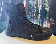 Levi's Unisex Big Kid Boots Sneakers Black Lace Up Size 5.5 Pre-Owned