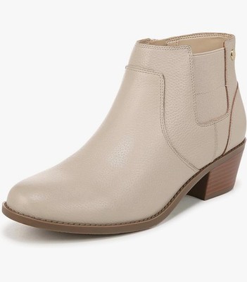 Vionic Women's Ankle Bootie Finn - Oatmeal Leather 8 Wide