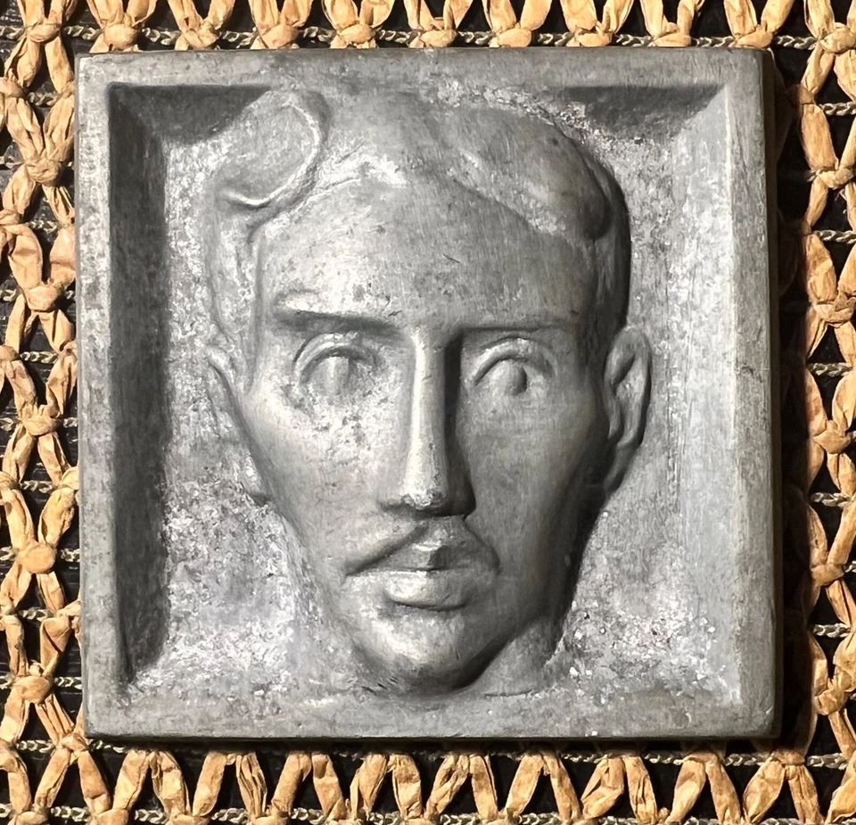 Serian scientist Nikola Tesla plaque table medal - Image 3 of 4