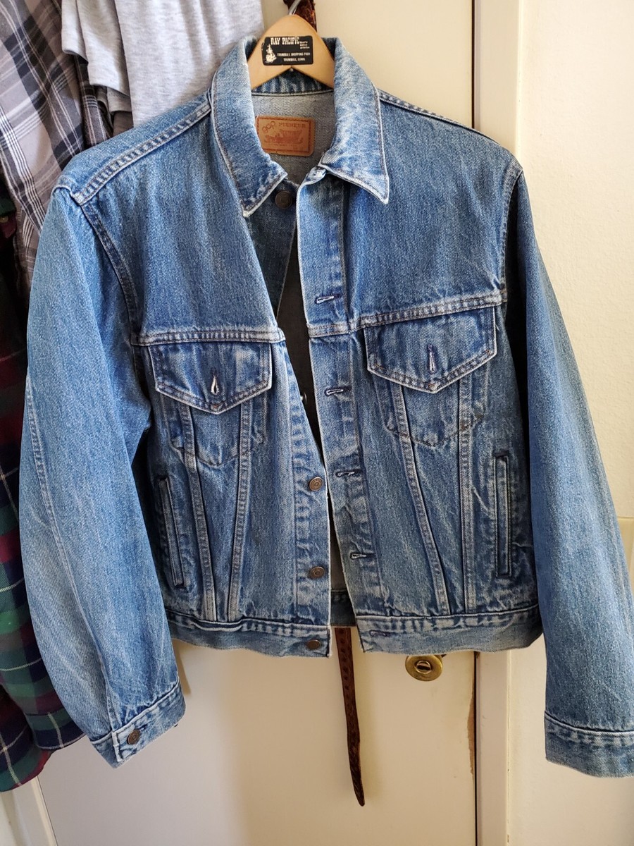 Vintage Gap Pioneer Jean Denim Jacket, Four Pockets, Men's Vintage Gap Pioneer Jean Denim Jacket, Four Pockets, Men's
