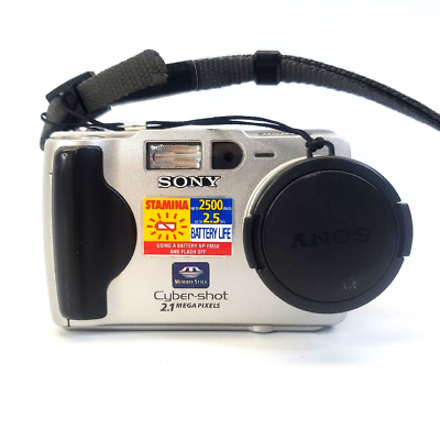 Sony Cyber Shot DSC-S50 2MP Digital Camera Silver w Battery PARTS
