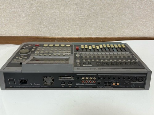 Roland VS-1680 MTR Multi-Track Recorder - Simple operation confirmed - Picture 2 of 2