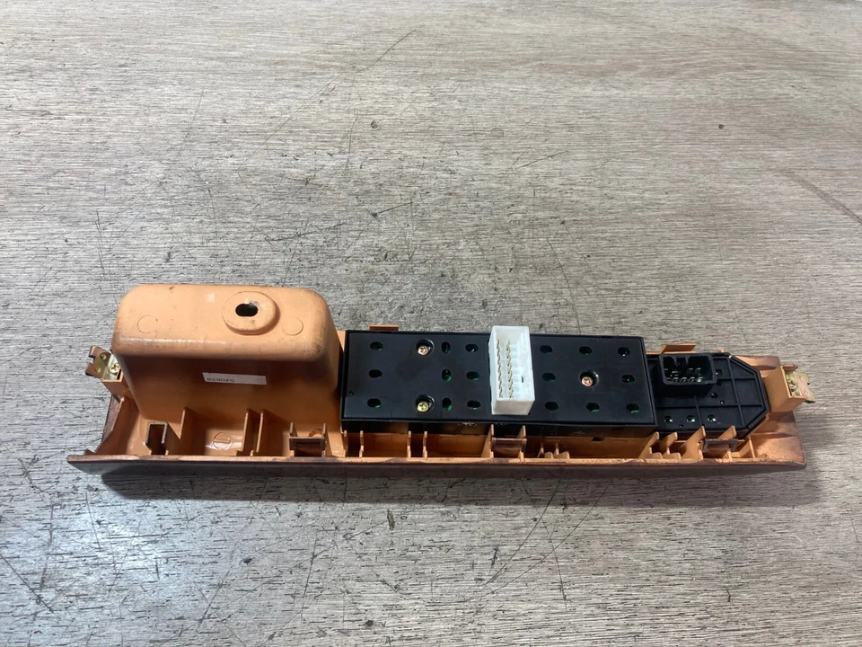 Interruptor de ventana delantera del lado del conductor Kia Sorento 2004 478497-B110 Foto 3 de 4