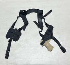 Blackhawk Nylon Shoulder Holster 2 Magazine Compartments Horizontal Right Hand