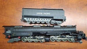 Ho Rivarossi Big Boy with DCC / Sound and Smoke.
