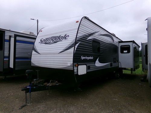 No Reserve Used 2 slide camper trailer RV rear living nice repo ...