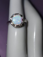 1 Ctw OPAL STERLING SILVER RING SIZE 6