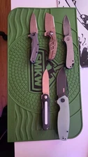Knife collection whole lot, Civi , Kershaw, Kuby and Kizer 