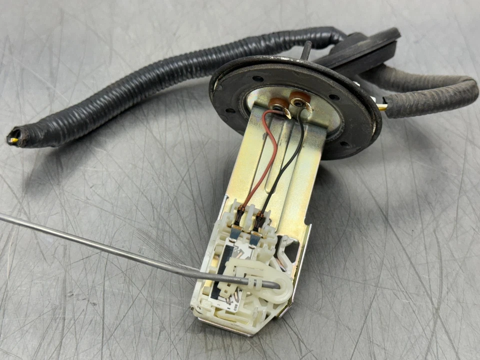 2009 Lexus GS450H Fuel Level Sending Unit - 126k - Image 4 of 4