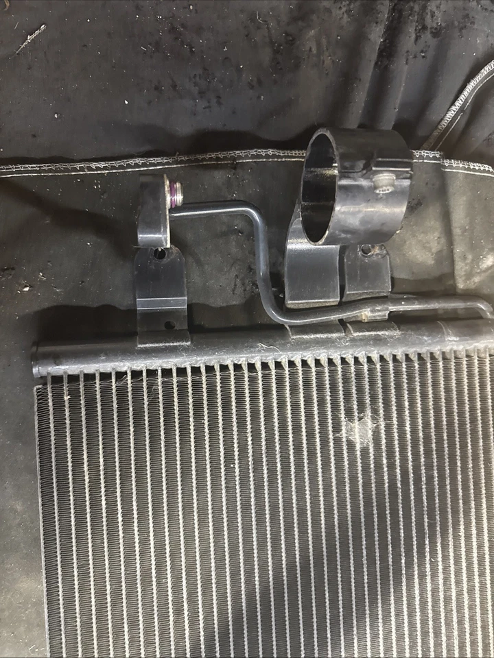 A/C AC Condenser for 2000 2001 2002 2003 2004 Audi TT Quattro 1.8L 3.2L - Image 2 of 4