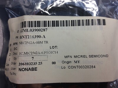 MIC2562A-0BM IC CTRLR PCMCIA CARDBUS 14SOIC 7 PIECE LOT