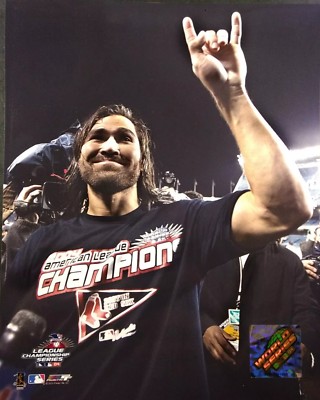 JOHNNY DAMON 2004 WORLD SERIES CELEBRATION 8x10 PHOTO Boston Red Sox