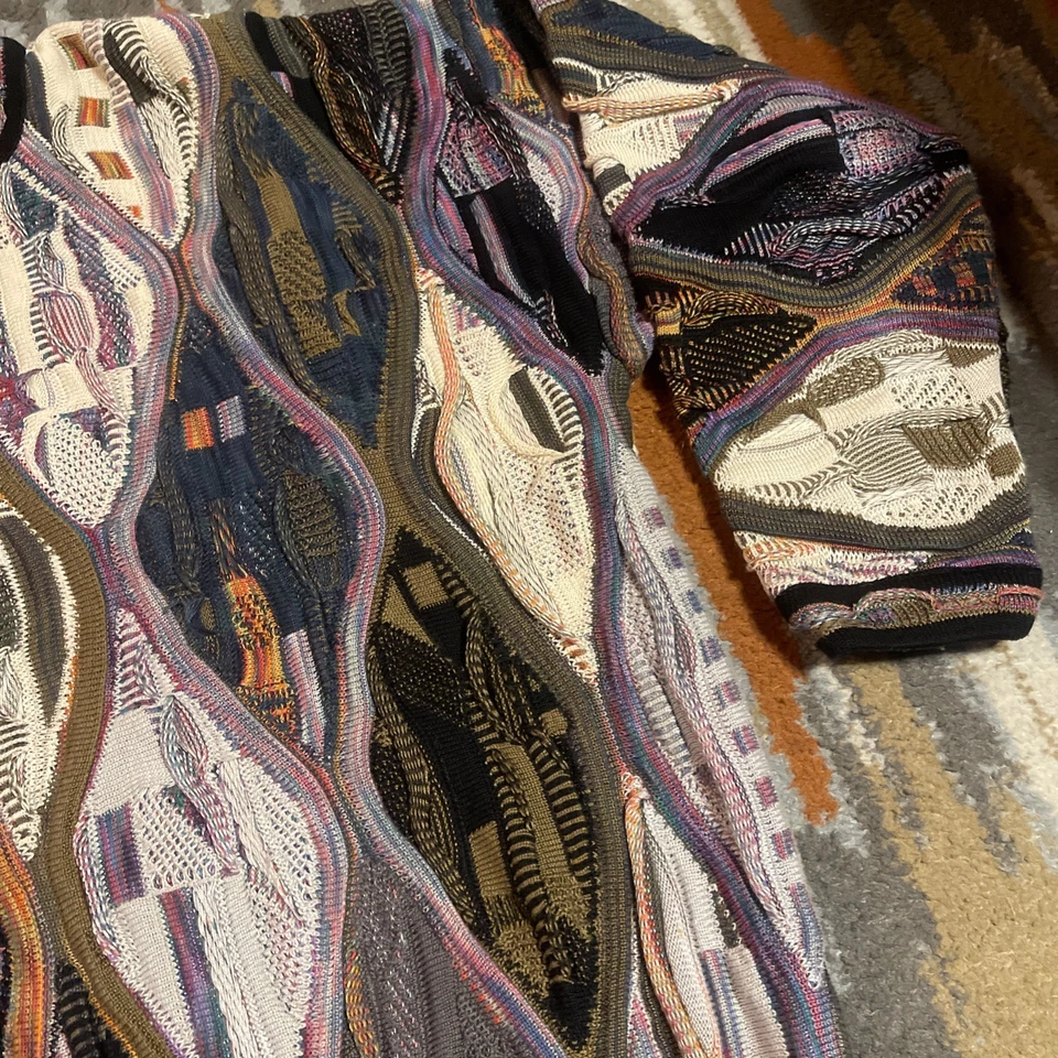 Suéter De Colección Para Hombre Tundra Coogi Estilo 3D Diamante Remolino Tonos Tierra Años 90 Talla XL Foto 2 de 4