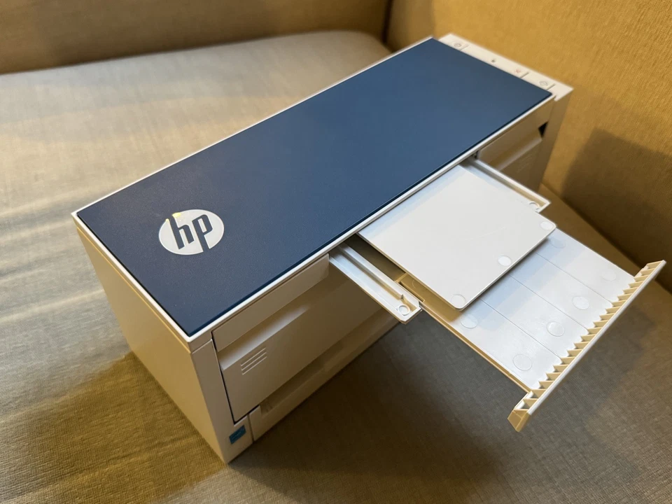 $225 de descuento!! Escáner de documentos inalámbrico portátil HP ScanJet Pro 4200 S1 de caja abierta Foto 2 de 4