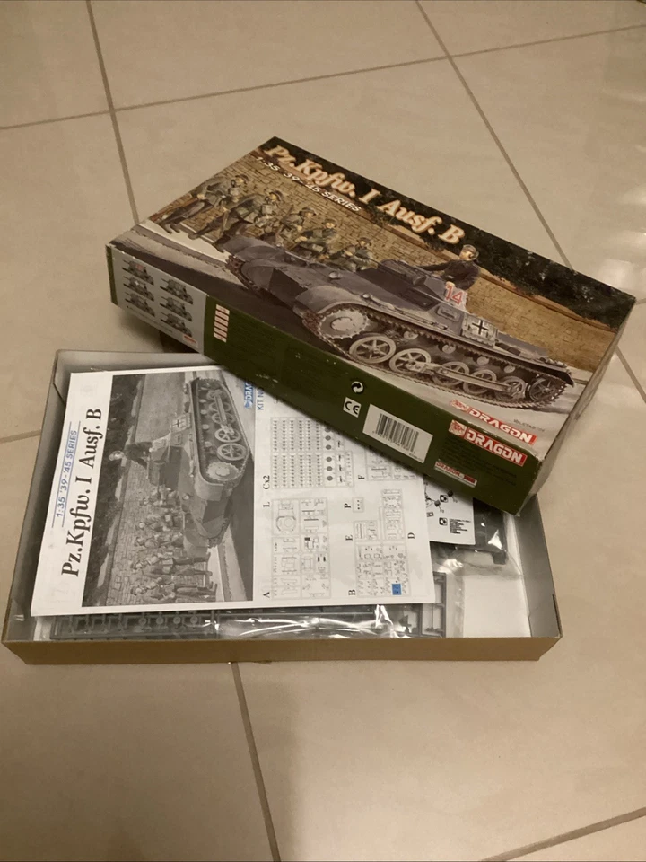 DRAGON 6186-Pz.kpfw.I Auscultato.B-scala 1:35 - Immagine 4 di 4