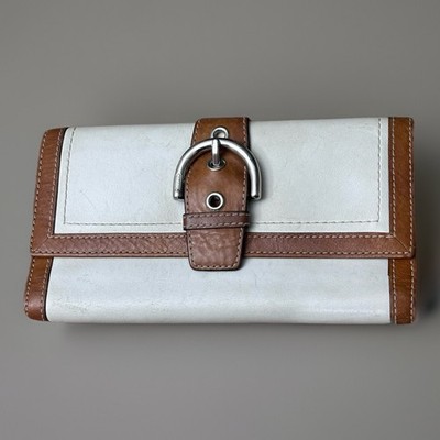 vintage COACH Soho Buckle wallet featuring white leather with