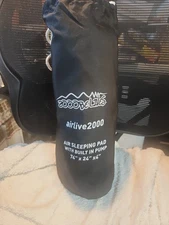 Zoobelives Airlive 2000 Air Sleeping Pad with built-in Pump 74x24x4 Inflatable 