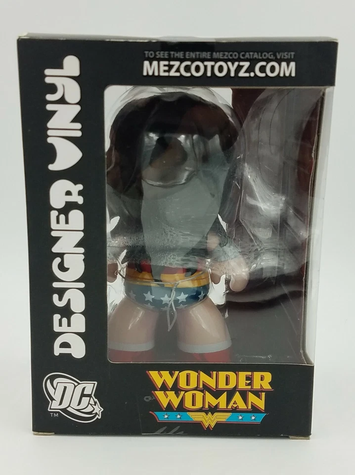 WONDER WOMAN MEZ-ITZ DC VINILO DE DISEÑO 6" MEZCO TOYZ Foto 3 de 4