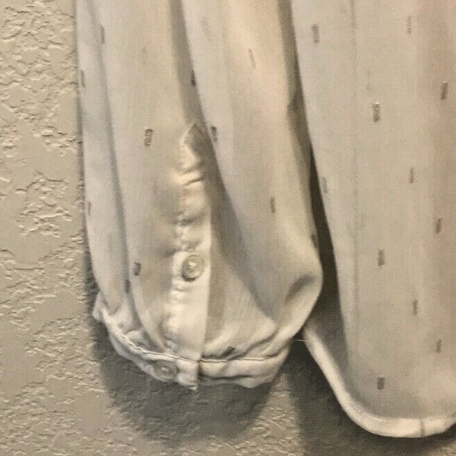 Gap Women’s Button Down Blouse Size M - image 6