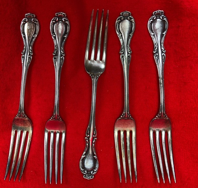wallace-silverplate-joan-dinner-fork-flatware-1835-r-wallace-a1-lot-of