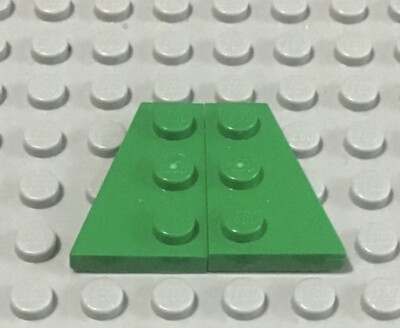 LEGO Green 3x2 Wedge Plate Left and Right 43723 43722
