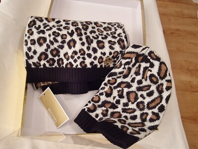 Michael Kors NEW reversible scarf and hat set animal print UK