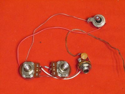 Vintage 1982 Peavey USA T-15 Guitar - Wiring Harness - CTS Pots Switchcraft Jack
