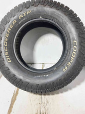Set Of 2 Lt E27570r18 Cooper Discoverer Atp Ii Owl 125 S Used 1232nds Set Of 2 Lt E27570r18 Cooper Discoverer Atp Ii Owl 125 S Used 1232nds