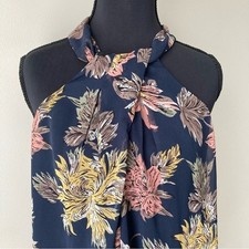 ASTR The Label Navy Floral Halter Mini Dress Keyhole Back ADR93507-003 XS