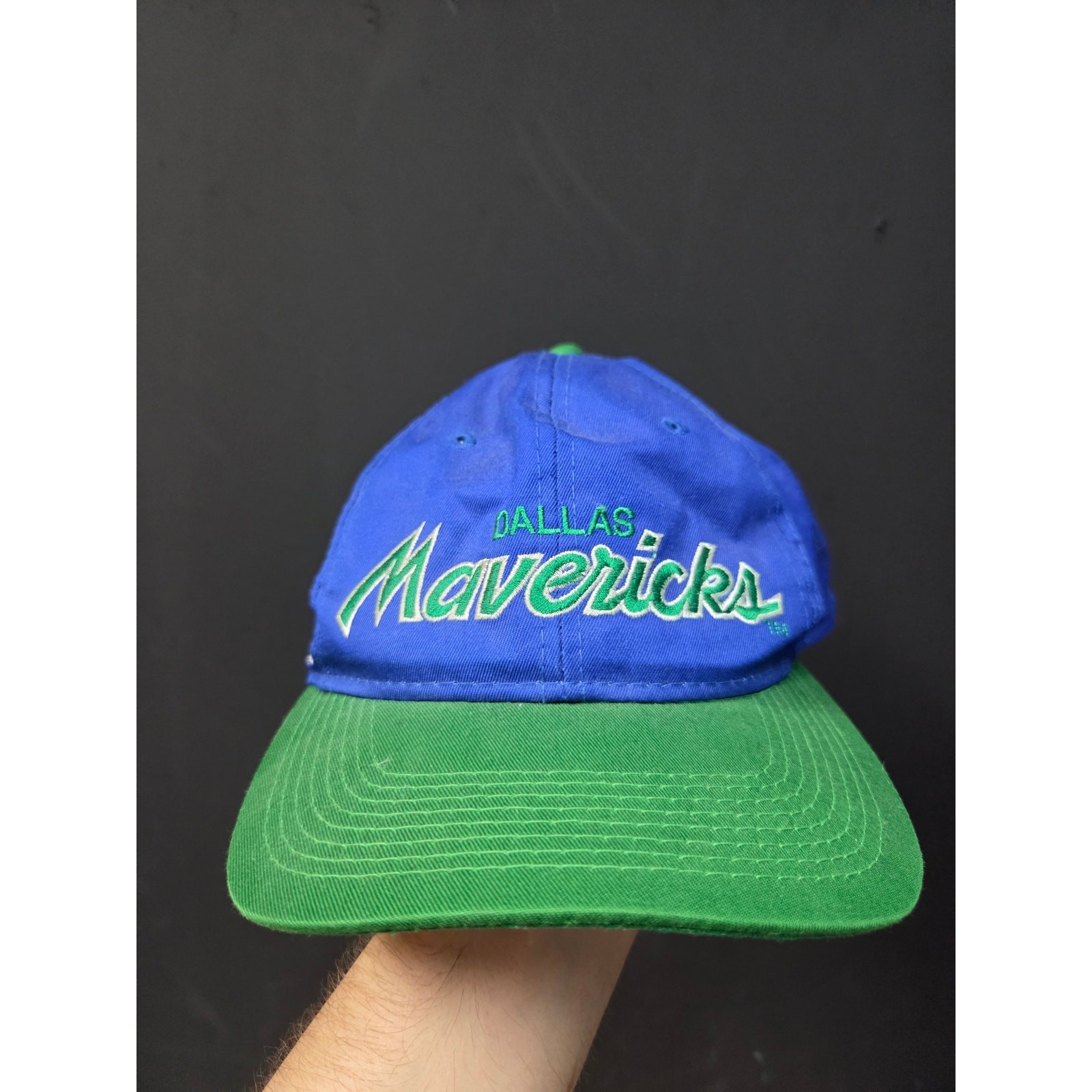 1990s Dallas Mavericks Script Hat - image 1