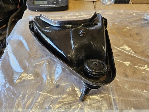 89-93 Dodge Ram D250 D350 5.9l Cummins Passanger Side Upper Control Arm Oem - Picture 4 of 6