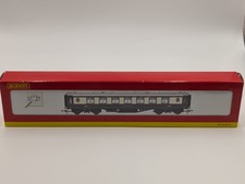 Hornby OO Gauge R4163 Super Detail Pullman 2nd Class Parlour Car Boxed