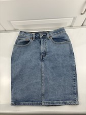 Vintage Levi  s Premium Denim Skirt Women  s 27