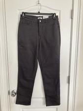 Croft  Barrow Women's Mid Rise Black Stretch Capri Pants Size: 10 MSRP 44