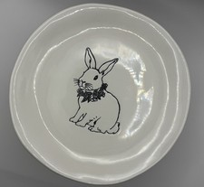 Set of 8 Pier 1 Stoneware Salad/Dessert Plates Bunny Rabbit Design 8”
