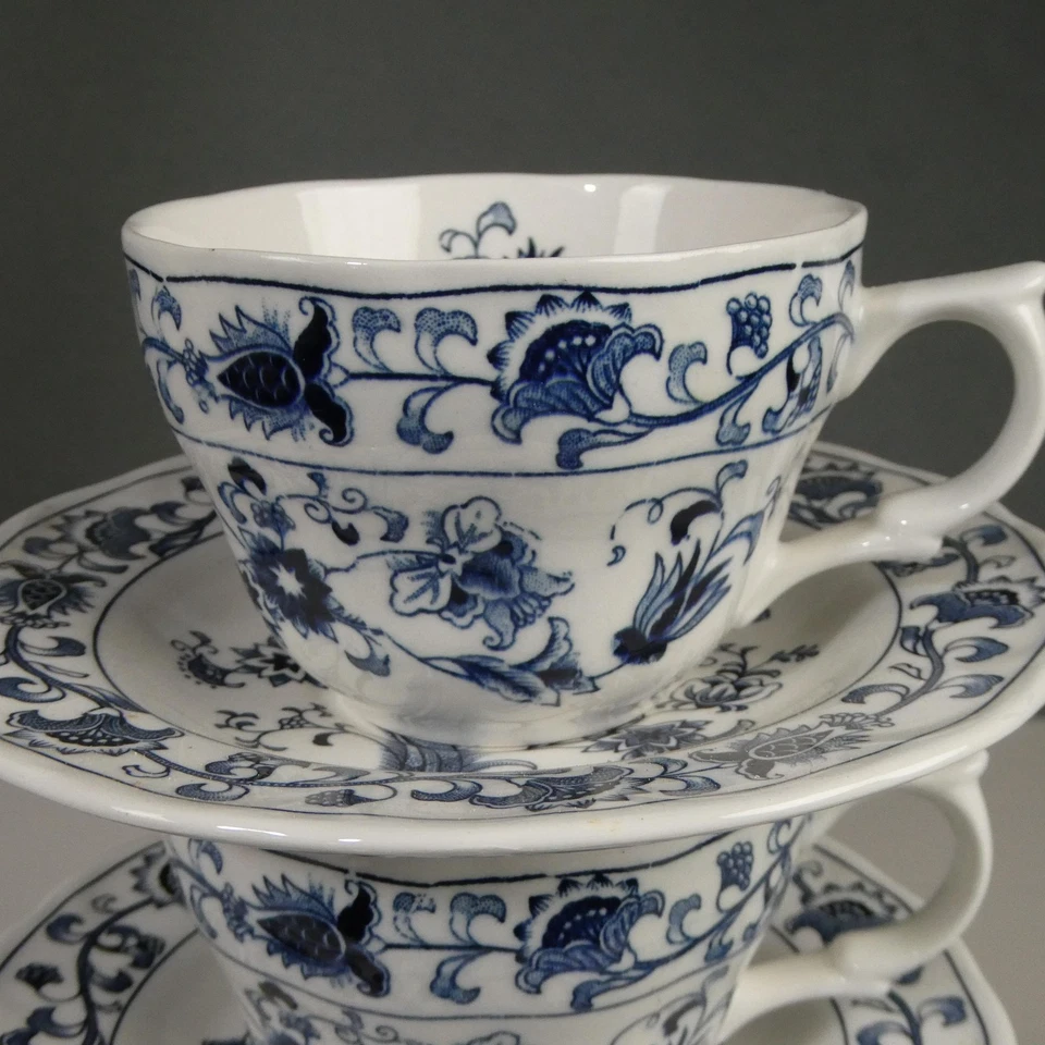 Juego de 4 tazas y platillos de té de porcelana floral azul Nikko Double Phoenix Japón Foto 4 de 4