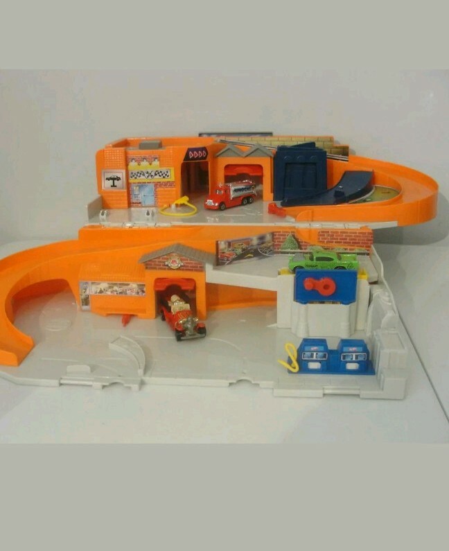 hot wheels stop and go playset