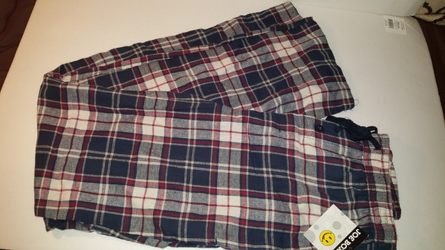 maroon plaid pants mens