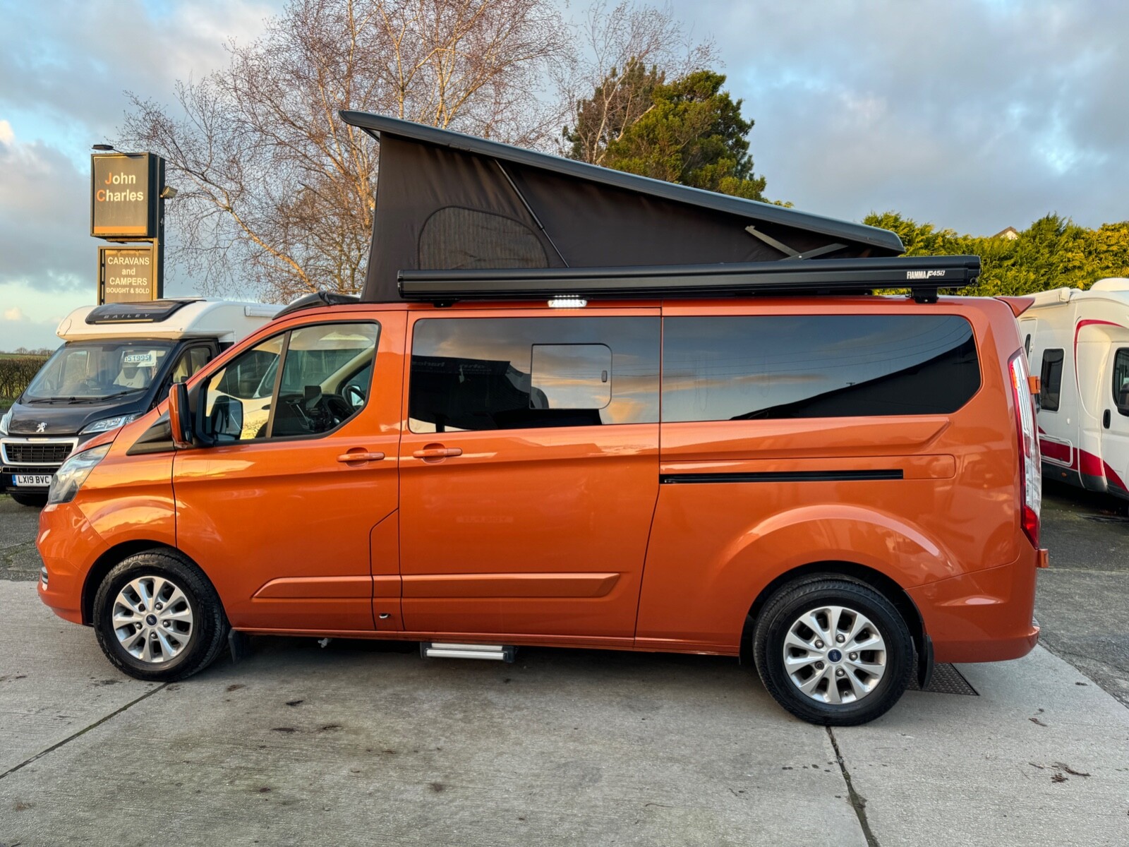 Ford Transit Custom Rare Layout Toilet / Shower / Automatic eBay