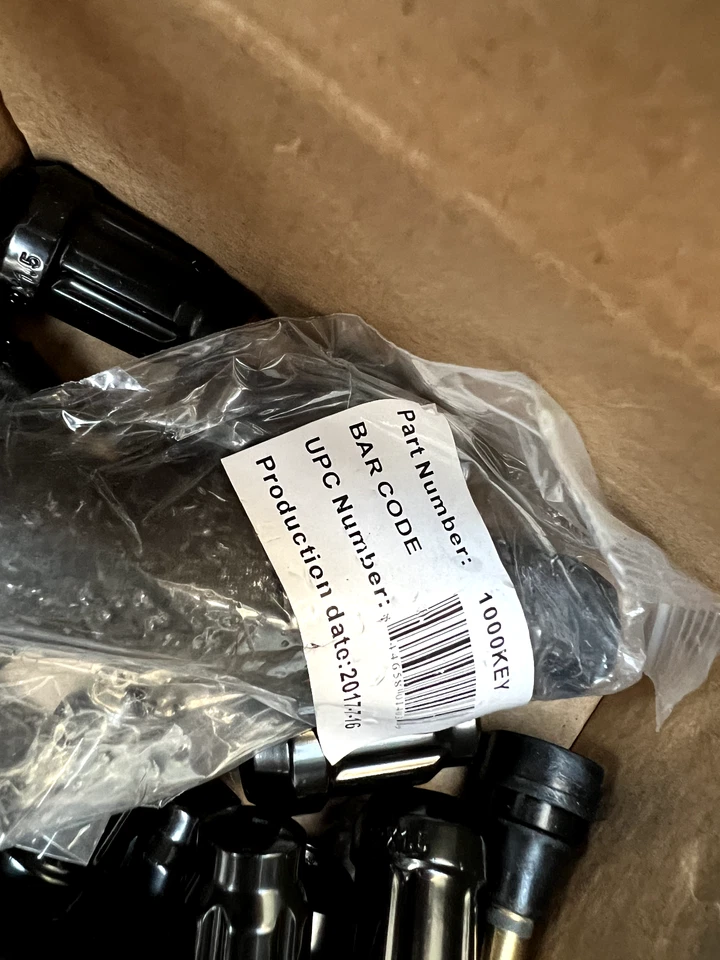 Комплект из 24 зажимных гаек Toyota для 4Runner Tacoma и Lexus, 12*1,5 от Pro Comp - Изображение 4 из 4