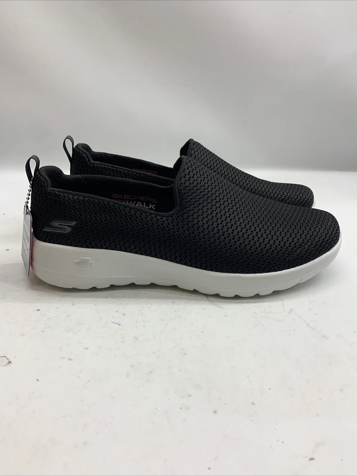 Zapatos para caminar negros Skechers Go Walk Joy para mujer talla 7 sin cordones Foto 2 de 4