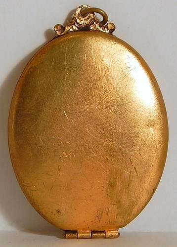 ART NOUVEAU GILDED BRASS LG LOCKET PENDANT REPOUSSE DOUBLE PHOTO - Picture 3 of 5