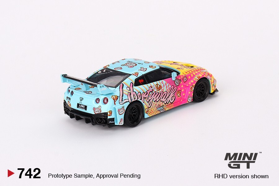 Mini GT 1:64 LB-Silhouette WORKS GT NISSAN 35GT-RR Ver.1 Mini GT 1:64 LB-Silhouette WORKS GT NISSAN 35GT-RR Ver.1