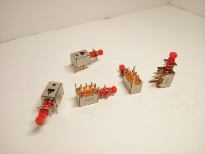 5X Pack Maintained 6 Pins 8 w/Legs Push Button Power Switch Red Reset KXW Lock