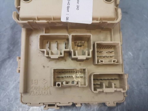 892210F010 Caja Reles/Fusibles para TOYOTA COROLLA VERSO (R1) 2005 817165 - Imagen 3 de 10