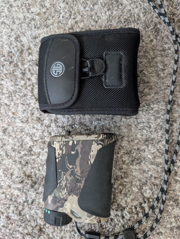 SIG Sauer Kilo850 Camouflage Hunting Golfing Rangefinder With case