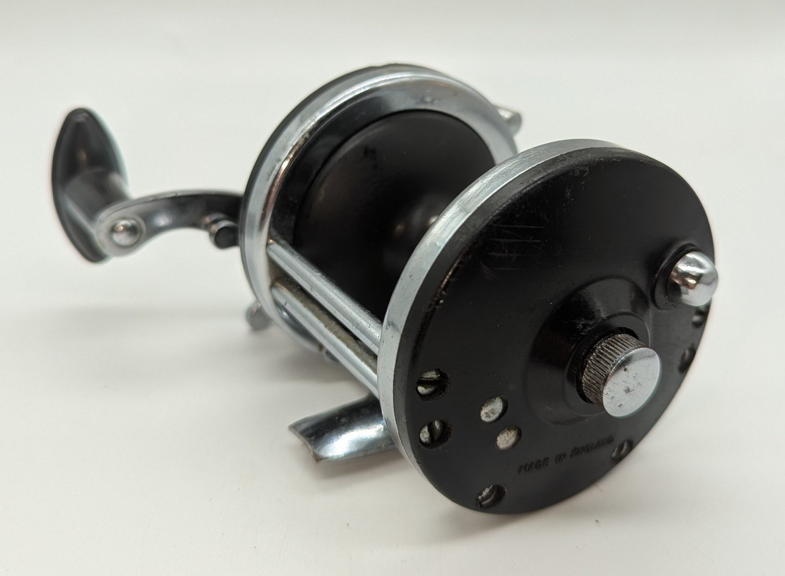 Intrepid Pirate Narrow Vintage Sea Fishing Multiplier Reel Made In England (B) image 5