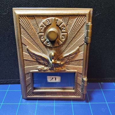 Antique Brass US Flying Eagle Post Office Door W/ Single Dial PO Box W/ Combinat