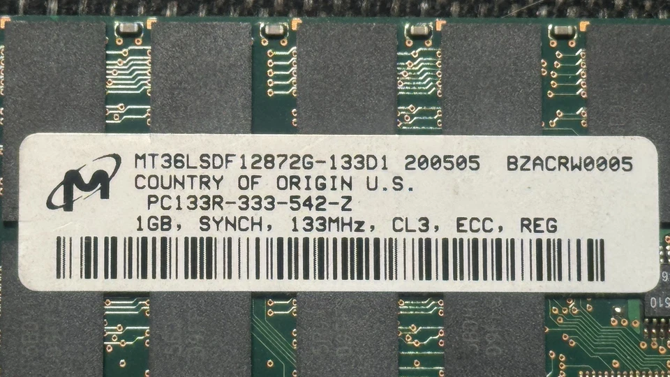 2X Micron 1GB ECC MT36LSDF12872G-133D1 PC100-222-622R  / Kingston KVR133X72RC3 - Image 2 of 4